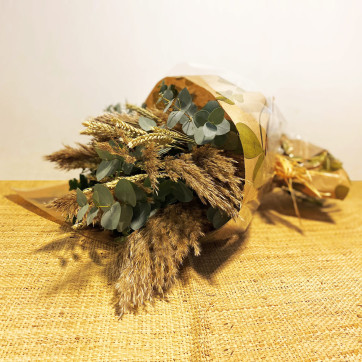 Ramo de eucalipto, trigo y plumero-Rebolledo floristas