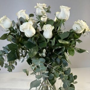 Ramo de rosas blancas
