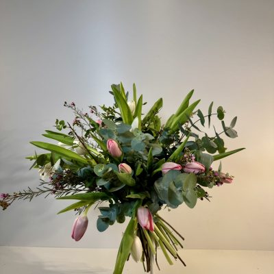 Bouquet de tulipanes rosa y blanco